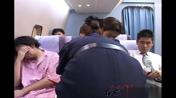 잠시 승객님의 자지를 빨아드립니다