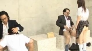 여고생들과 마지막 한방울까지 질펀하게