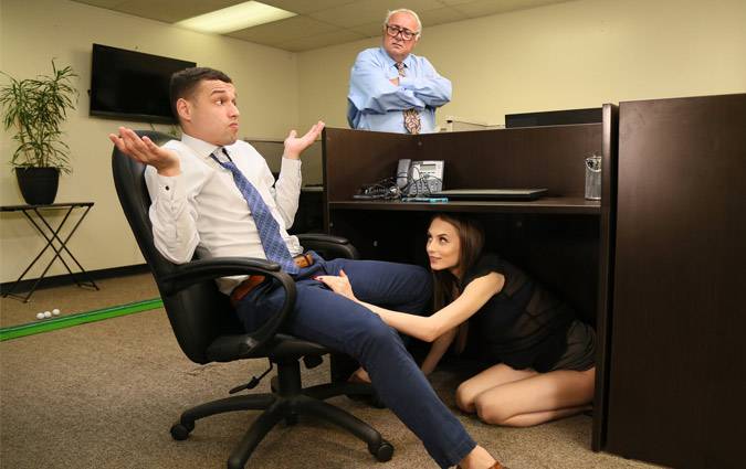 [서양][TeensLoveHugeCocks] 사무실에서 신입 여직원과 떡치기 – 카일러 퀸