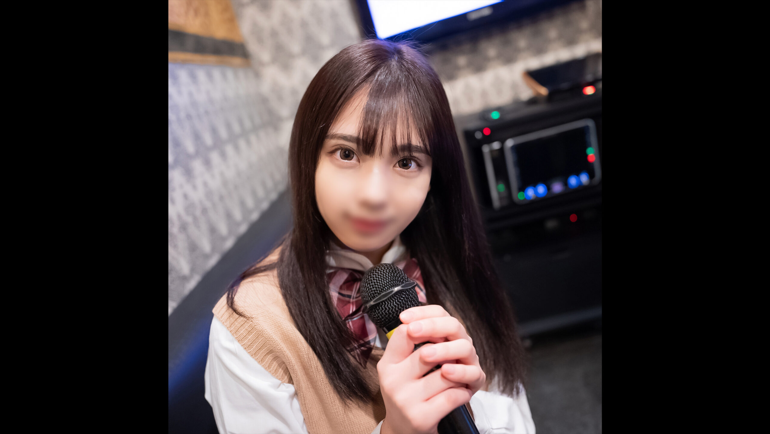 [노모][FC2PPV 2658276] 교복 코스프레 여학생 같이 놀고 뒷풀이 화끈한 성교