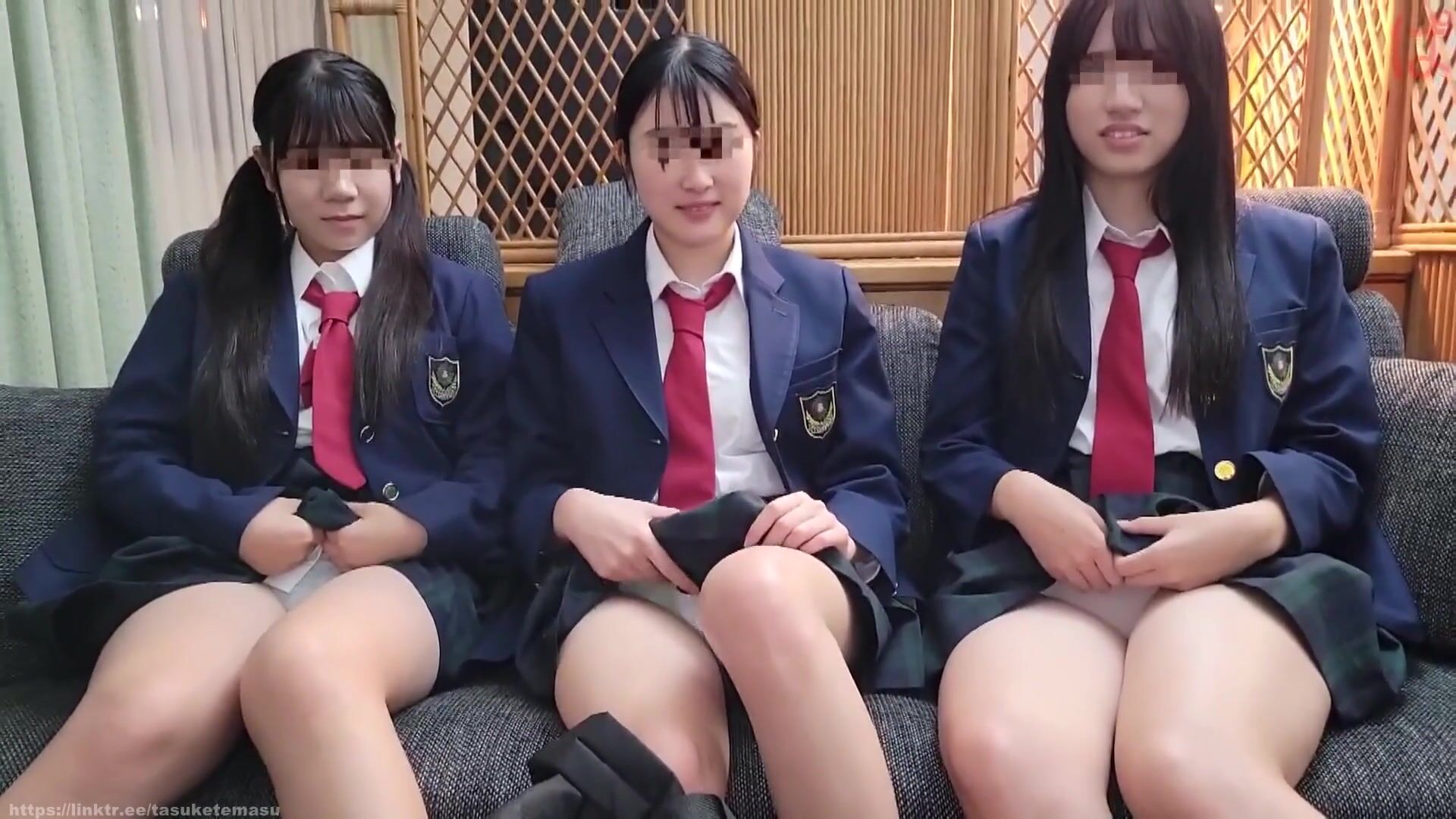 [노모][FC2PPV 4079839] 교복 코스프레 섹스, 친구 사이인 3명과 동시에 성교, 3대1의 꿈같은 황제 섹스